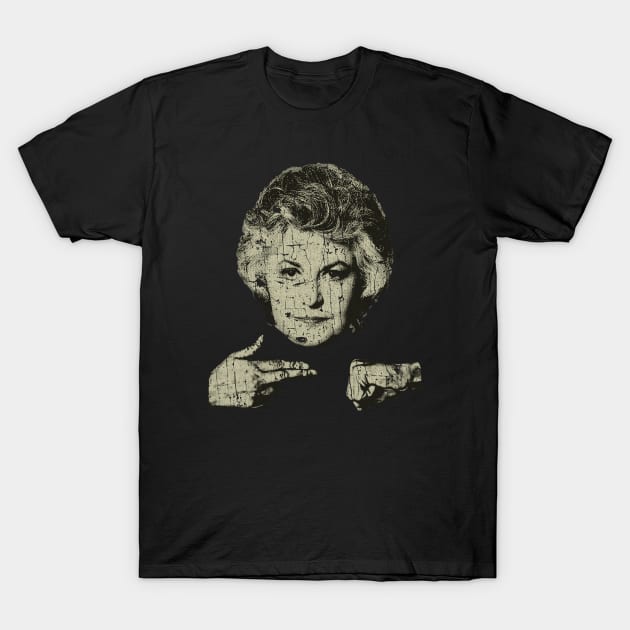 Bea Arthur 70s -VINTAGE RETRO STYLE T-Shirt by lekhartimah